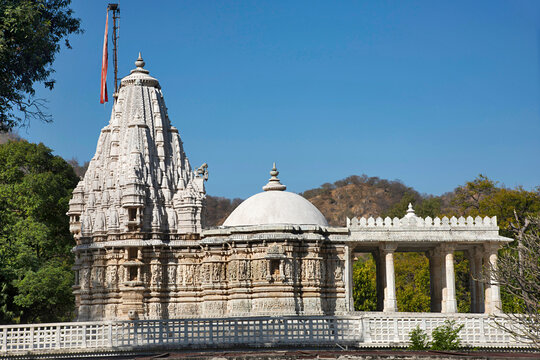 108 Shri Ranakpura Parshwanath Shwetambar Jain Derasar Tirth, Ranakpur, Rajasthan