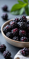 Fresh Organic Blackberries with Rich Color and Glossy Texture &ndash; Perfect for Gourmet Food Ads, Packaging, or Editorial Visuals with Natural Lighting