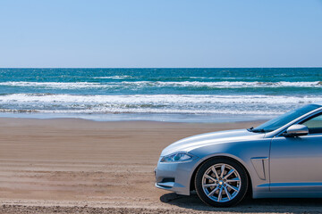 日本で唯一！　車で走れる砂浜