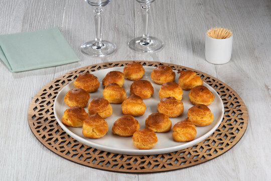 choux fromage aperitif