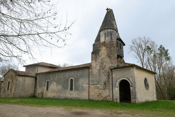 Fototapeta premium église Saint Pierre ès Liens, Biganon, Landes, 40, France