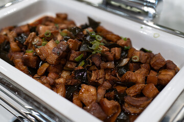 Delicious Braised Pork Belly with Seaweed, Green Onions, and Fresh Cilantro