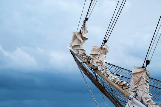 Bowsprit of STS Leeuwin II at dock.