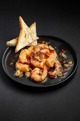 Hearty and delicious seafood for you