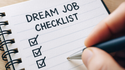Obraz premium Creating checklist for your dream job is essential for family life and achieving your goals in focused manner