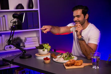 Healthy influencer in host channel tasting chicken meat ingredient health on diet life in mixed salad for easy cooking product by self with tasty food on social media live on meal time. Surmise.