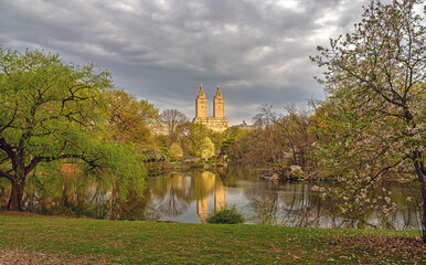 Obraz premium Central Park, New York City at the lake