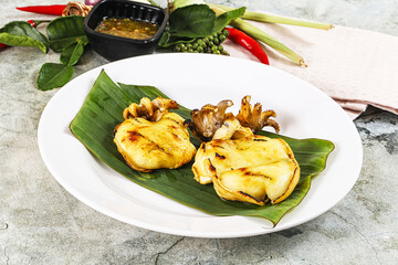 Delicous Grilled cuttlefish with sauce