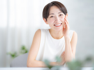 美容　女性