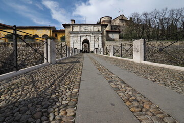 Obraz premium Entrance in Brescia castle, Lombardy, Italy