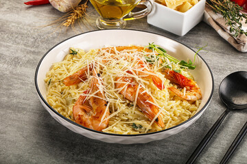 Italian pasta Orzo with prawn