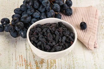 Dry ripe sweet blue raisin