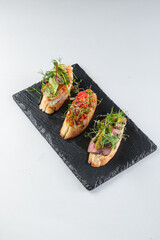 Hearty and delicious food for you