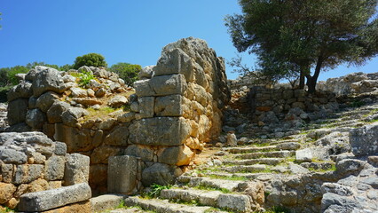 Hauptstrasse in der antiken Stadt Lato auf Kreta © Jogerken