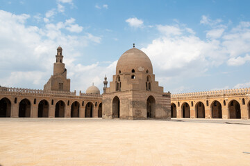 Mezquita de Ibn Tulum, El Cairo, Egipto