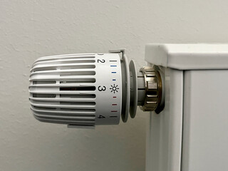 modern radiator valve for regulating heat and saving energymodern radiator valve for regulating heat and saving energy