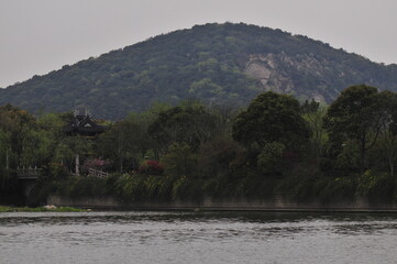 The scenic landscape of Hangzhou Jinji Lake in China spring time