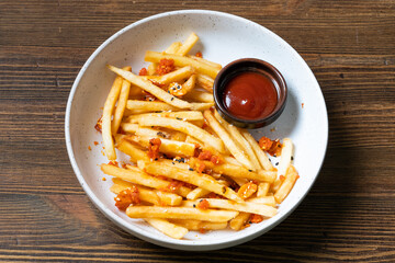 Crispy French Fries with Dipping Sauce