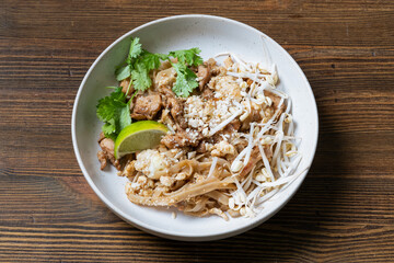 Delicious Chicken Pad Thai Dish