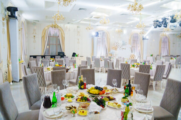 Served round table in the banquet hall. the banquet hall.