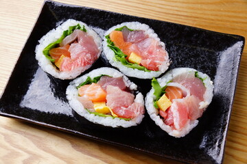 海鮮巻寿司