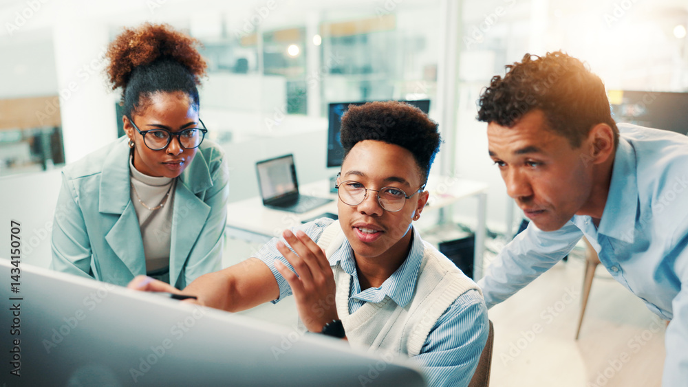 Leinwandbilder Computer, people and programmer in office with coach, learning update and internship for business. Coding training, group or lead engineer in workshop with new recruits, explain software and feedback