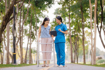 Fototapeta premium Amid the calming greenery of the hospital’s garden, a caring female physician provides thoughtful consultation and guidance on treatment for her patient.