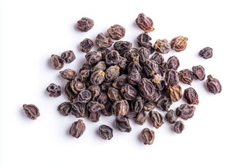 Obraz premium Dried goji berries on a white background viewed from above