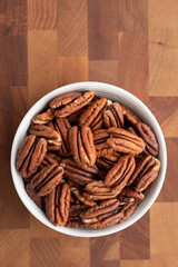 pecans in a bowl