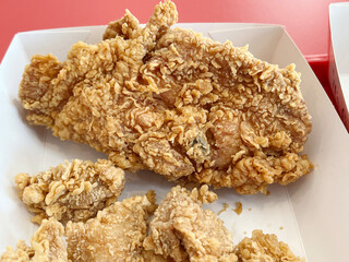 fried chicken wings with sesame seeds