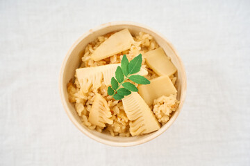 春の味覚 筍ご飯（たけのこご飯）