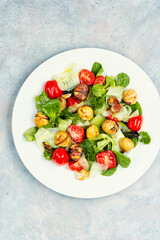 Vegetable salad with chestnuts.