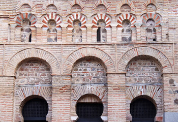 DETTAGLIO DI EDIFICIO STORICO A TOLEDO IN SPAGNA