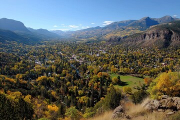 Naklejka premium Autumn Splendor: Scenic Landscape of Durango, Colorado with Majestic Mountains and Vibrant Fall Foliage