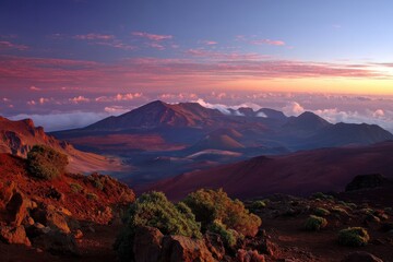 Obraz premium Vibrant Sunrise over Haleakala National Park: A Stunning Crater Landscape of Maui, Hawaii