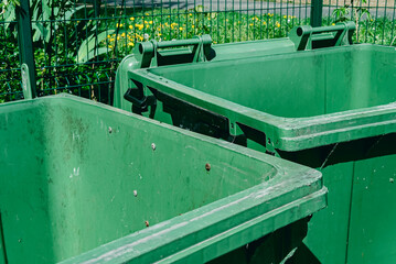 Large Green Garbage Bins in the City – Waste Management and Recycling Challenges