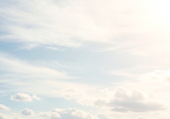 Obraz premium 穏やか光輝く春の空 白い雲が優しく漂う