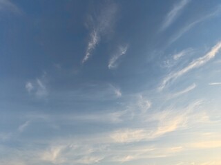 Fototapeta premium Timelapse! Clouds Over Blue Sky. Dark Ominous Rainy Weather Clouds. Cloudy Sky, Ornamental Clouds, Blue Sky With Light Of Sunshine Having Large Dense Clouds. Time Lapse Of Blue Cloudy Sky Background