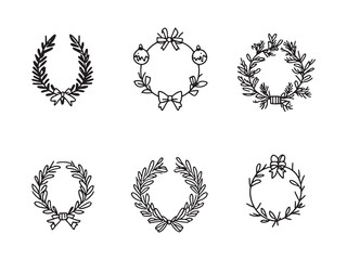 Obraz premium A vintage vector set of ornate floral elements offers decorative design frames and borders with leaf and flower illustrations