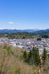 Naklejka premium 岐阜県飛騨高山と山の風景