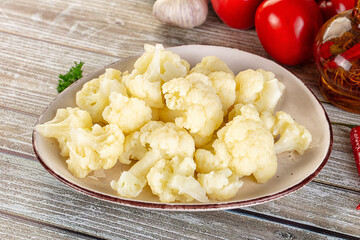 Vegan cuisine Steamed cauliflower cabbage