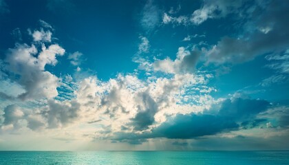 Obraz premium cloudy sky in summer with bright turquoise morning