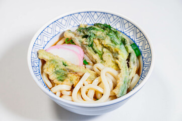 山菜の天ぷらうどん