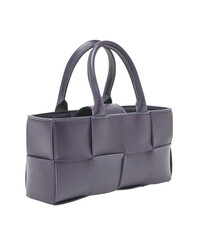 Image of a handbag for fashion on transparent background