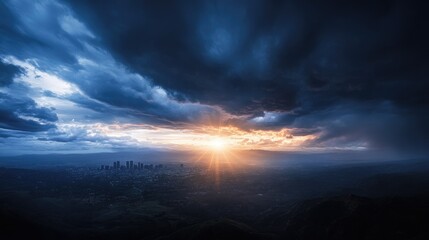 Naklejka premium Dramatic sunset over a city, beneath a stormy sky.