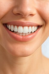 Obraz premium Woman smiling showing perfect white teeth: dental health and hygiene concept