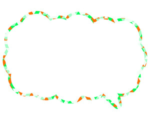 ステンドグラス風吹き出し　三角形模様　細長い雲形