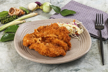Tonkatsu fried cutlet with cabbage