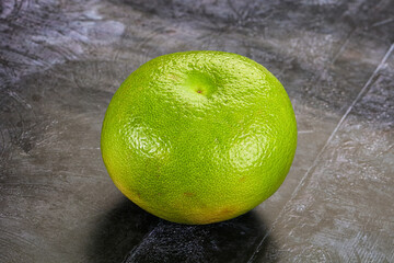 Green ripe fruit sweetie citrus