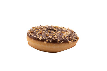Donut au chocolat aux pépites de cacahuètes vue de côté, au format PNG pour incrustation